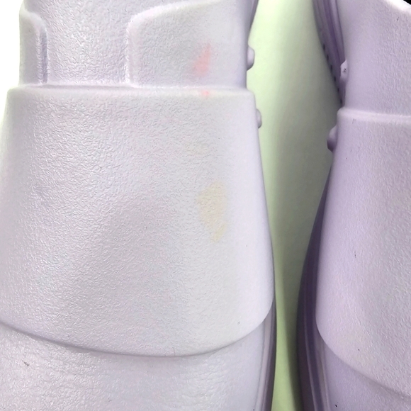 GALES Frontline Nurse Shoes Unisex Lightweight Comfort Slip On Purple Women Sz 8 - Picture 12 of 16